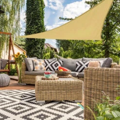 Petromax Soldes Boutique -Petromax Soldes Boutique aktive garden uv50 store triangulaire couleur creme 1