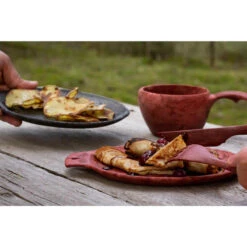 Kupilka Boîte-cadeau-Tasse, Cuillère Et Bol-Cranberry (Rouge) -Petromax Soldes Boutique kupilka boite cadeau tasse cuillere et bol cranberry rouge 4