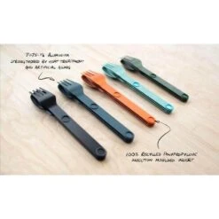 SET COMPLET DE 5 JEUX DE 3 COUVERTS MAGNÉTIQUES CAMPING EN ALUMINUM DUR - ÉTUI -Petromax Soldes Boutique set complet de 5 jeux de 3 couverts magnetiques camping en aluminum dur etui 6